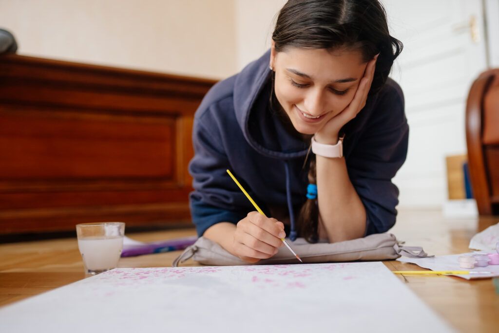 Personalized online art classes