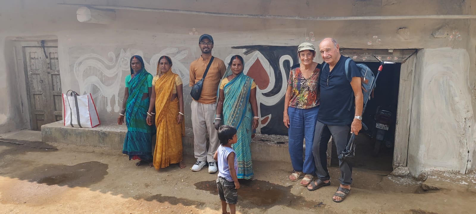 Sohrai Khovar Workshop in Hazaribagh