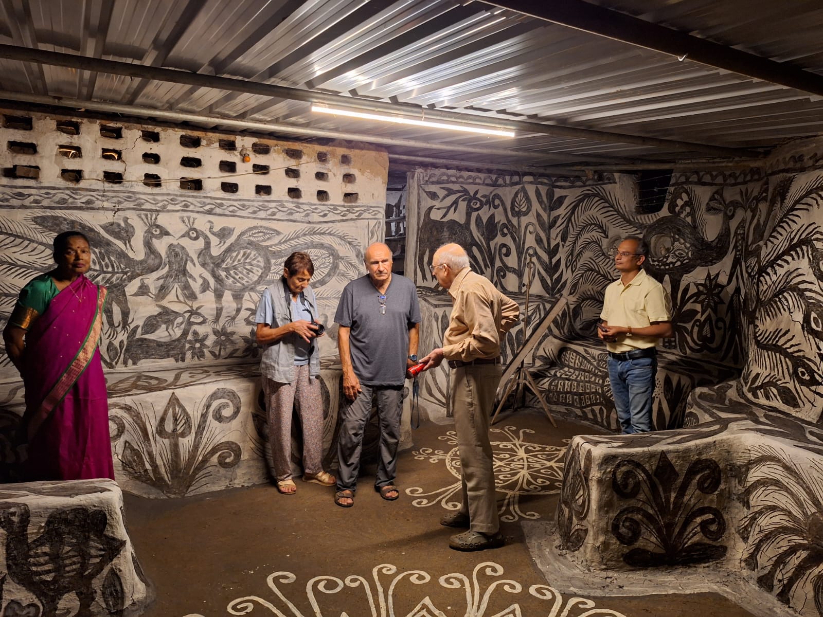 Sohrai Khovar Workshop in Hazaribagh