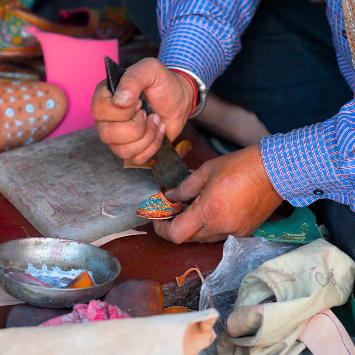 Art Tourism In India: Jodhpuri Jutti Making | Rooftop