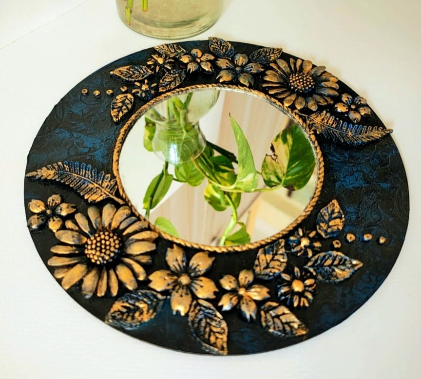 Wall Decor With Centre Mirror and Clay Detailing