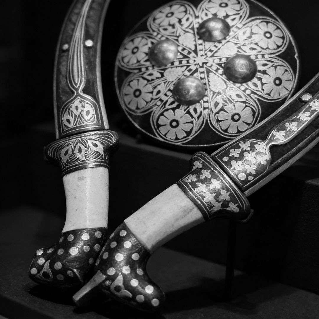 Shield Koftgari Decorative Dagger Set Traditional Metal Art