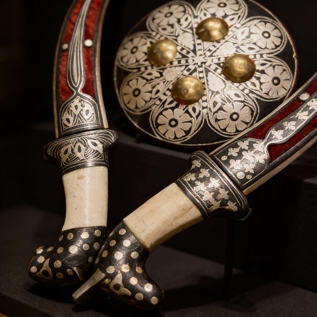 Shield Koftgari Decorative Dagger Set Traditional Metal Art