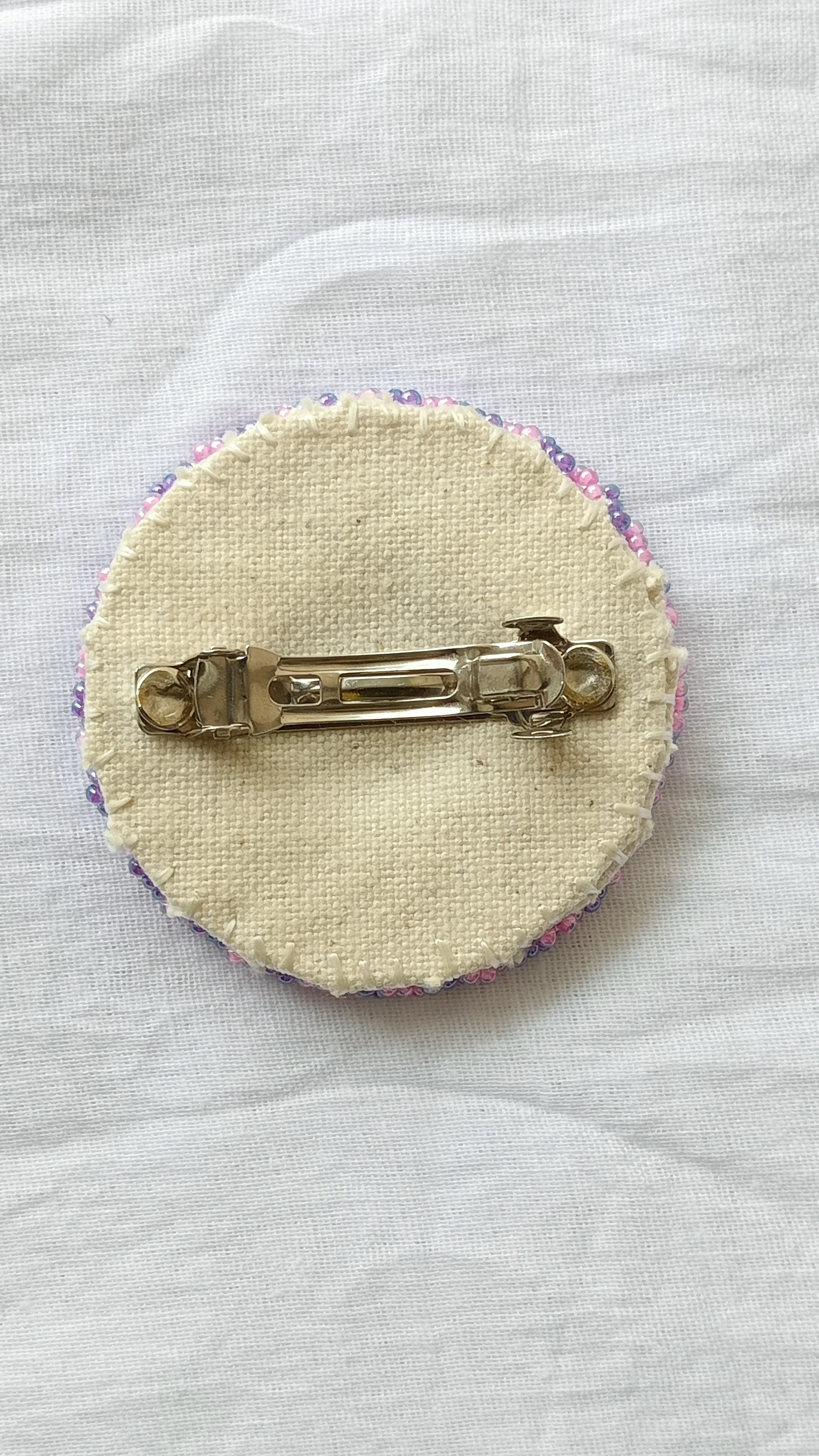Floral Beadwoven Round Hairclip 