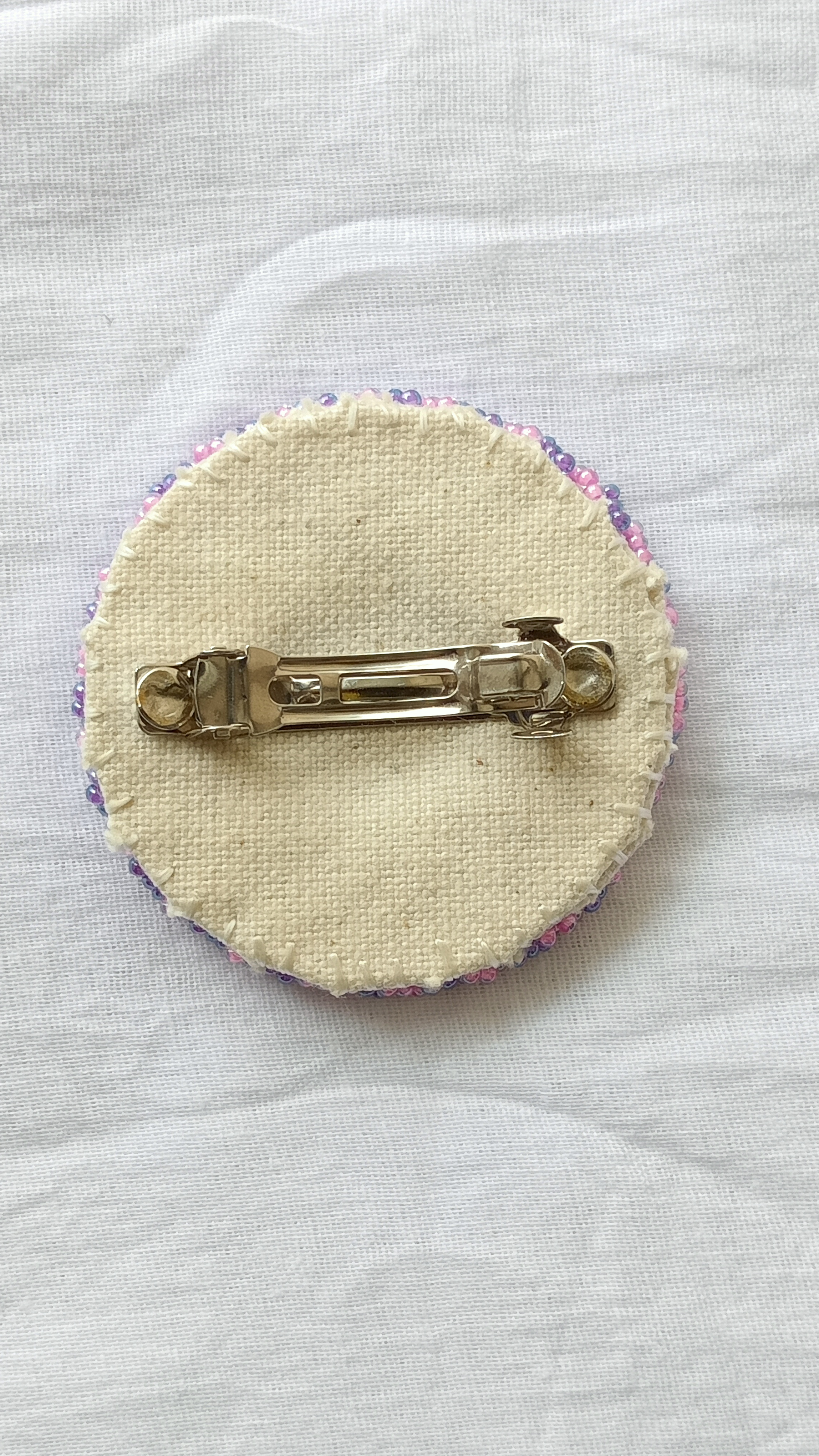 Floral Beadwoven Round Hairclip 